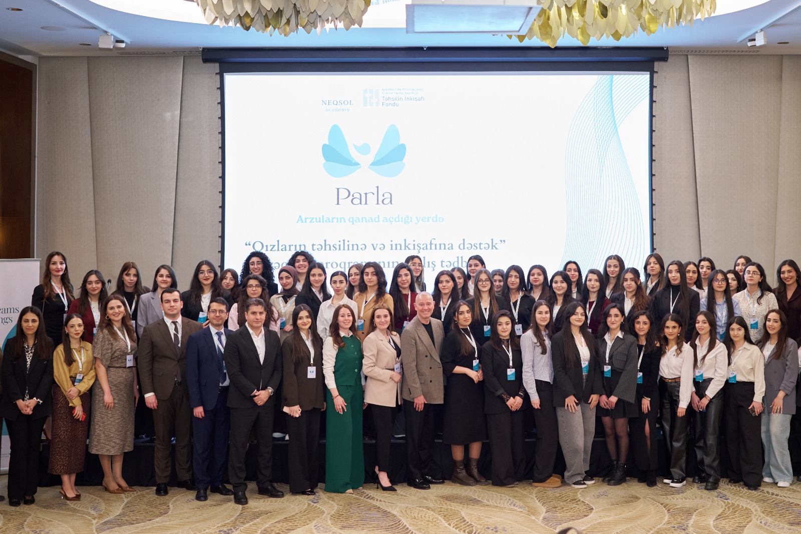 “Parla” təqaüd və inkişaf proqramına qoşulan tələbələrlə görüş