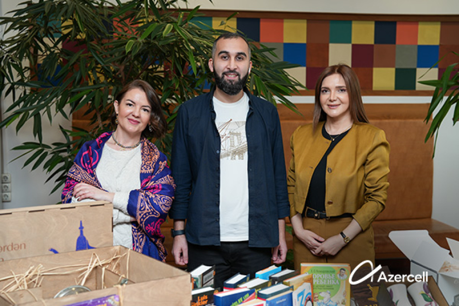 “Azercell” könüllüləri Novruz və Ramazan bayramları münasibətilə xeyriyyə yarmarkası təşkil edib