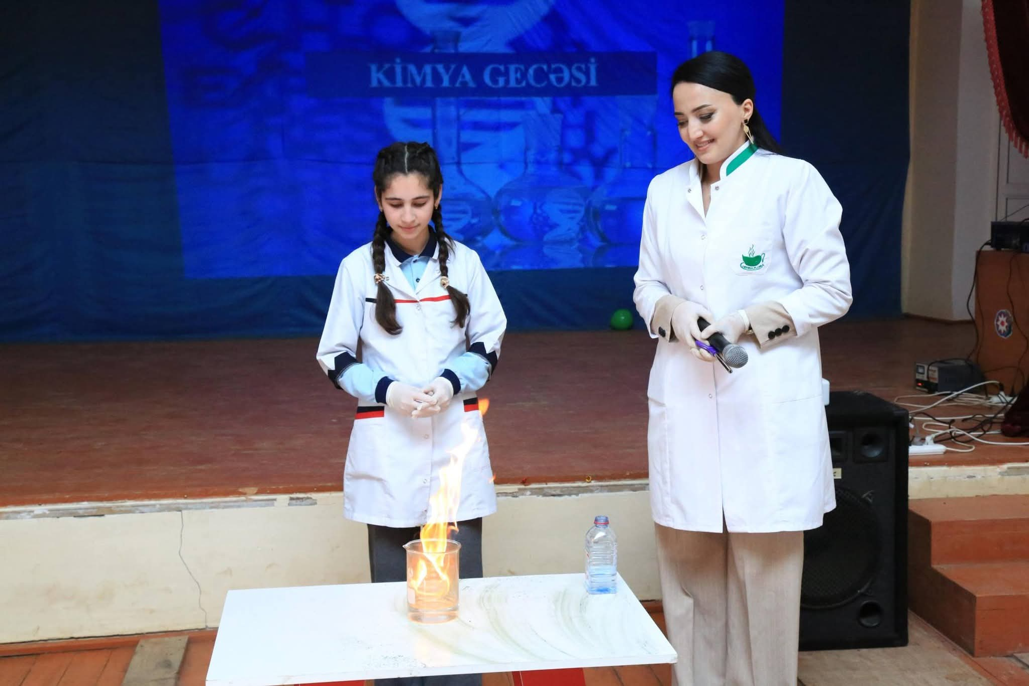 Böyük Bəhmənli kənd məktəbində “Kimya gecəsi” təşkil olunub