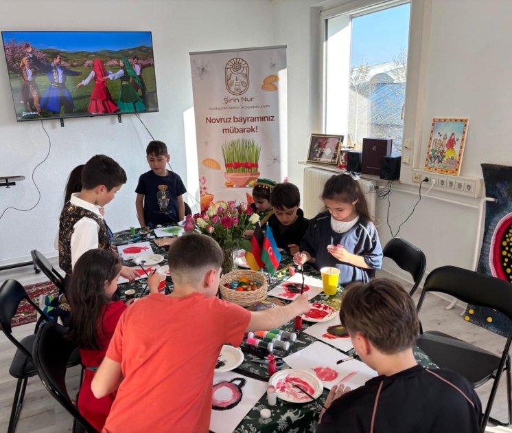 Ştutqartdakı Azərbaycan Evində Novruz şənliyi