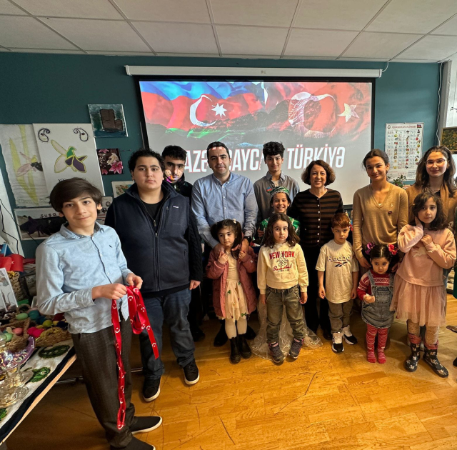 Türkiyənin Norveçdəki səfiri Oslo Azərbaycan Evini ziyarət edib