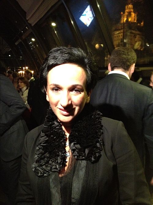 Aydan Salahova: Müasir Rusiya Rəssamlığına Yeni Baxış