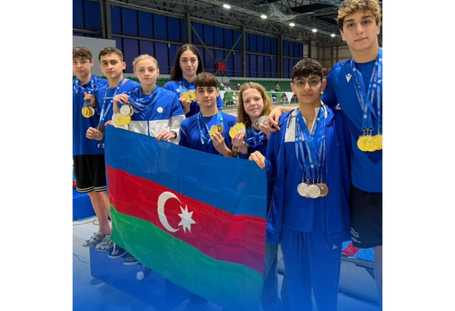 Azərbaycan üzgüçüləri Gürcüstanda 47 medal qazanıblar