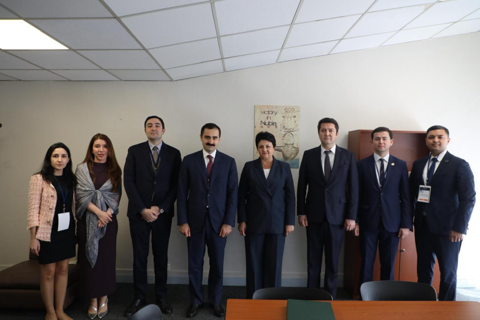 Qlobal Təhsil Koalisiyası Azərbaycanda rəqəmsal bacarıqlar üzrə görülən işlər barədə məlumatlandırılıb