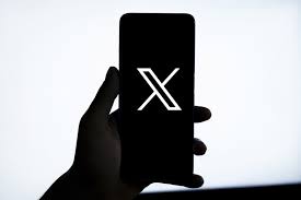 "X" sosial şəbəkəsində qlobal fasilə yaranıb