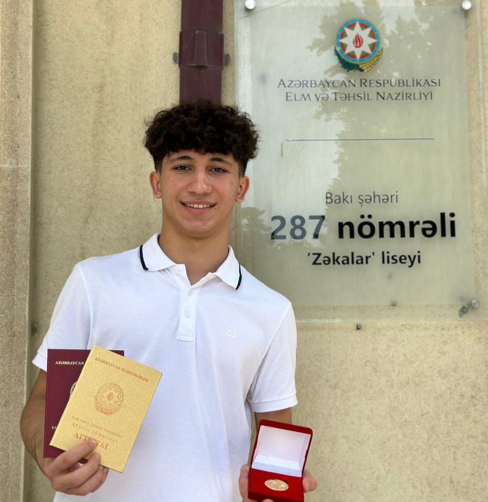 Lisey məzunu “Siyasi elmlər” üzrə Kaliforniya Universitetinə qəbul olan ilk azərbaycanlı oldu