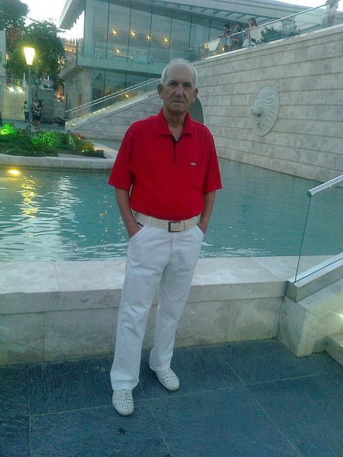 Əməkdar artist Firuz Xudaverdiyevin sənət yolu yada salınır