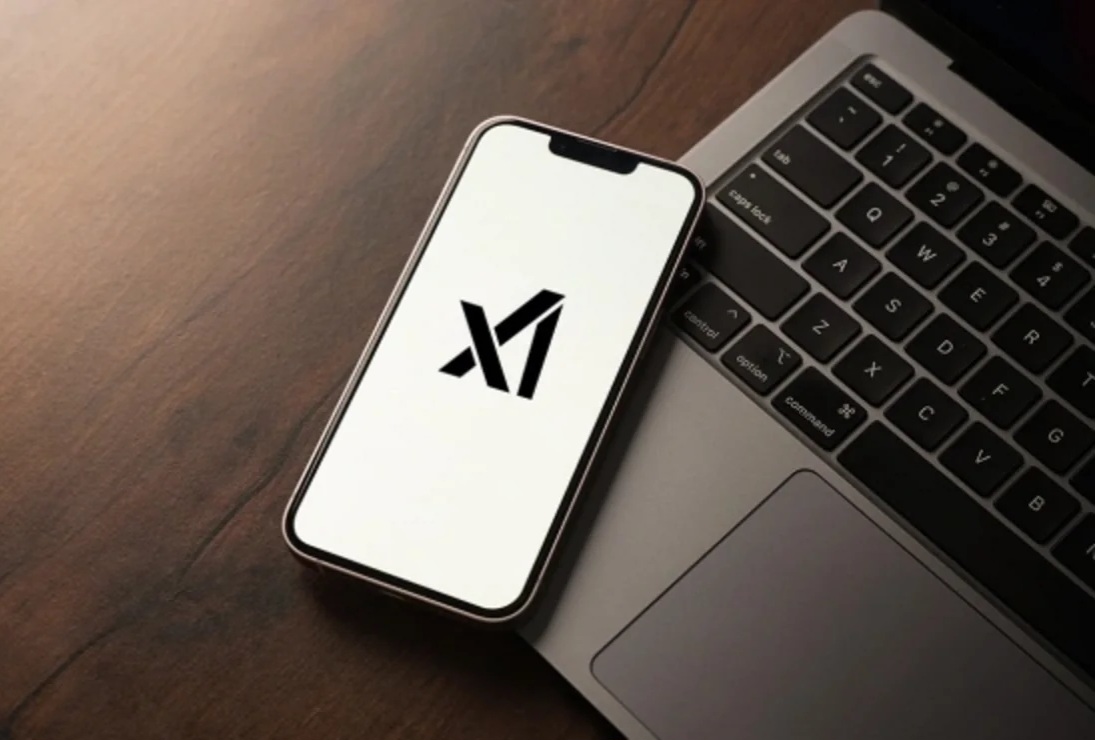 Sonuncu həmtəsisçi də Maskın süni intellekt startapını tərk etdi