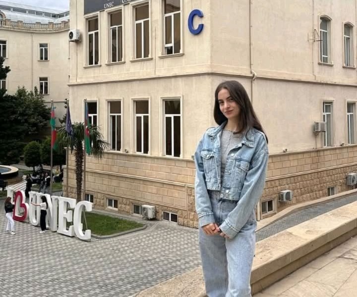 UNEC tələbəsi təqaüd qazandı - Almaniyada təhsil alacaq