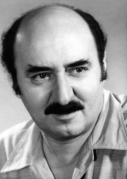 İsa Muğanna Azərbaycan ədəbiyyatının dərin fəlsəfi düşüncəli yazıçısı kimi yadda qalıb