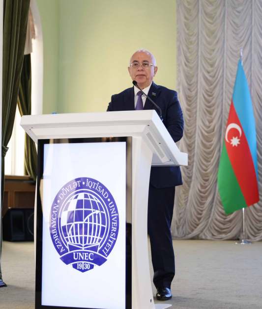 UNEC-də “Elm günləri”: akademik varislik, innovasiya və Qarabağ Universitetinə dəstək missiyası