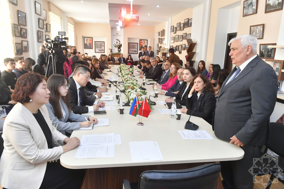 ADU-da Azərbaycan-Çin diplomatik münasibətlərinin 34-cü ildönümü qeyd olunub