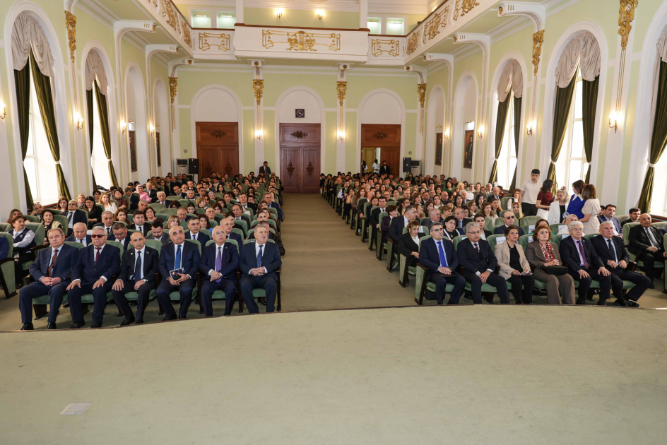 UNEC-də “Elm günləri”: akademik varislik, innovasiya və Qarabağ Universitetinə dəstək missiyası