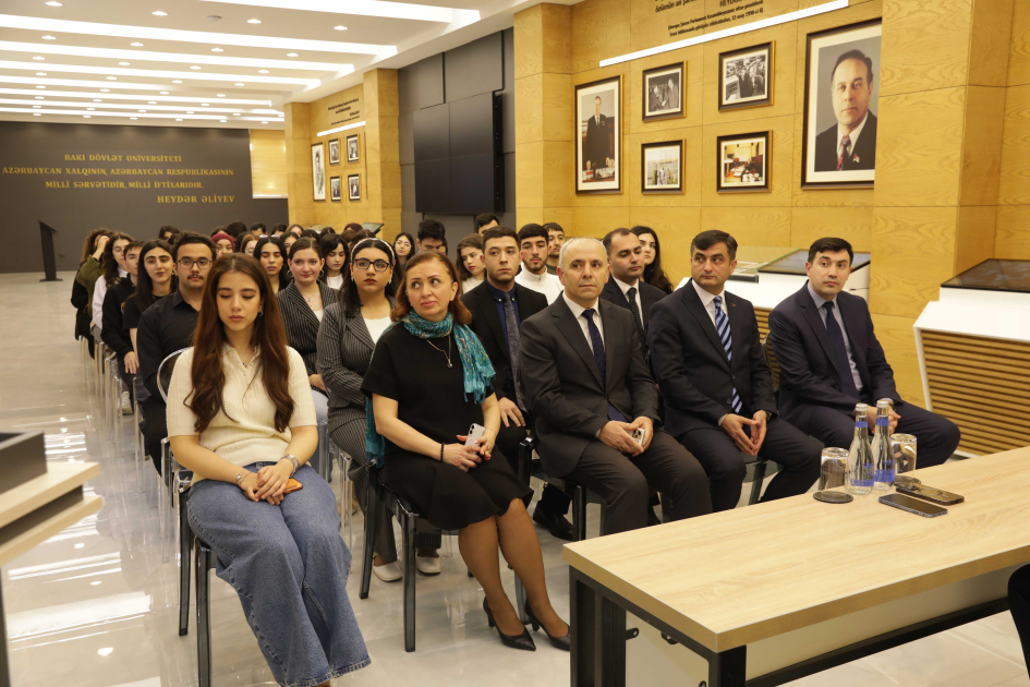 Zəfərə aparan yol: Aprel döyüşləri