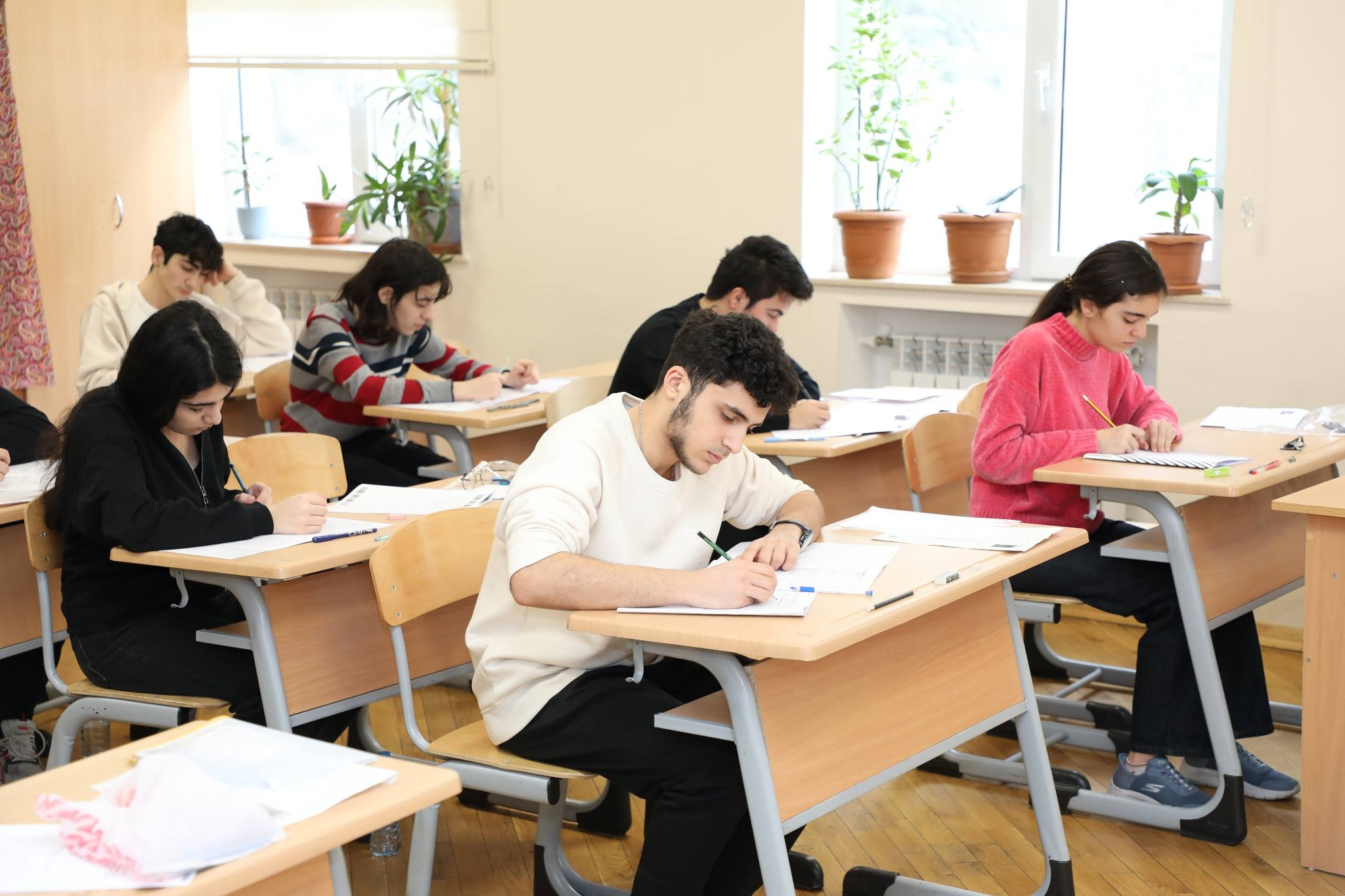 Qəbul imtahanları üzrə sınaq imtahanına qeydiyyat elan edilib