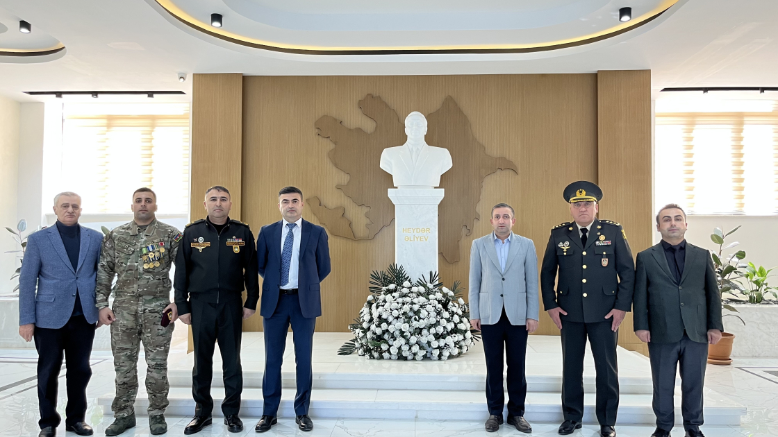 Aprel döyüşləri Zəfərə aparan yolun mühüm mərhələsi olub