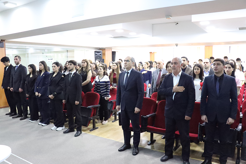 Azərbaycan Universitetində Aprel döyüşlərinə həsr olunmuş tədbir keçirilib
