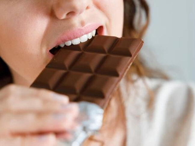 Həftədə ən azı bir dənə şokolad yesəz görün nə baş VERƏCƏK
