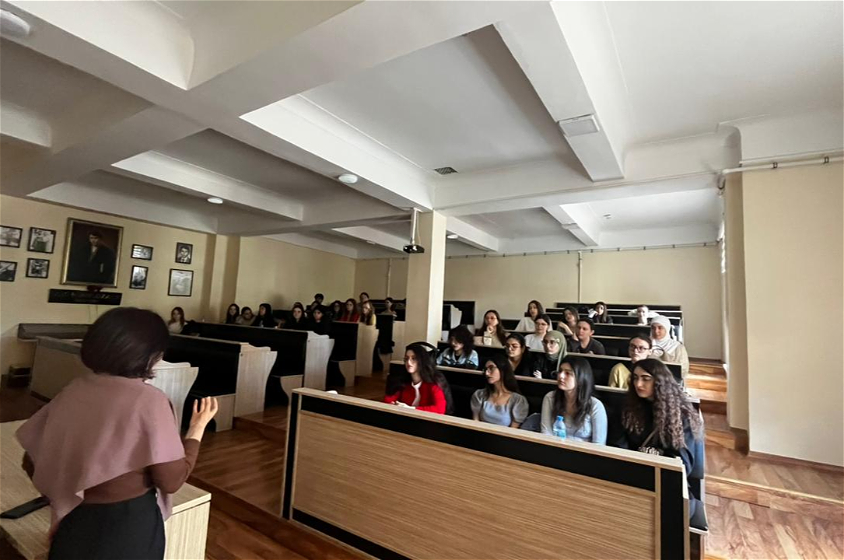 Orhun layihəsi çərçivəsində ADU-da beynəlxalq elmi-pedaqoji əməkdaşlıq uğurla davam edir