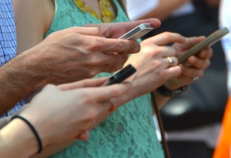 Telefon asılılığı və onun zərərləri