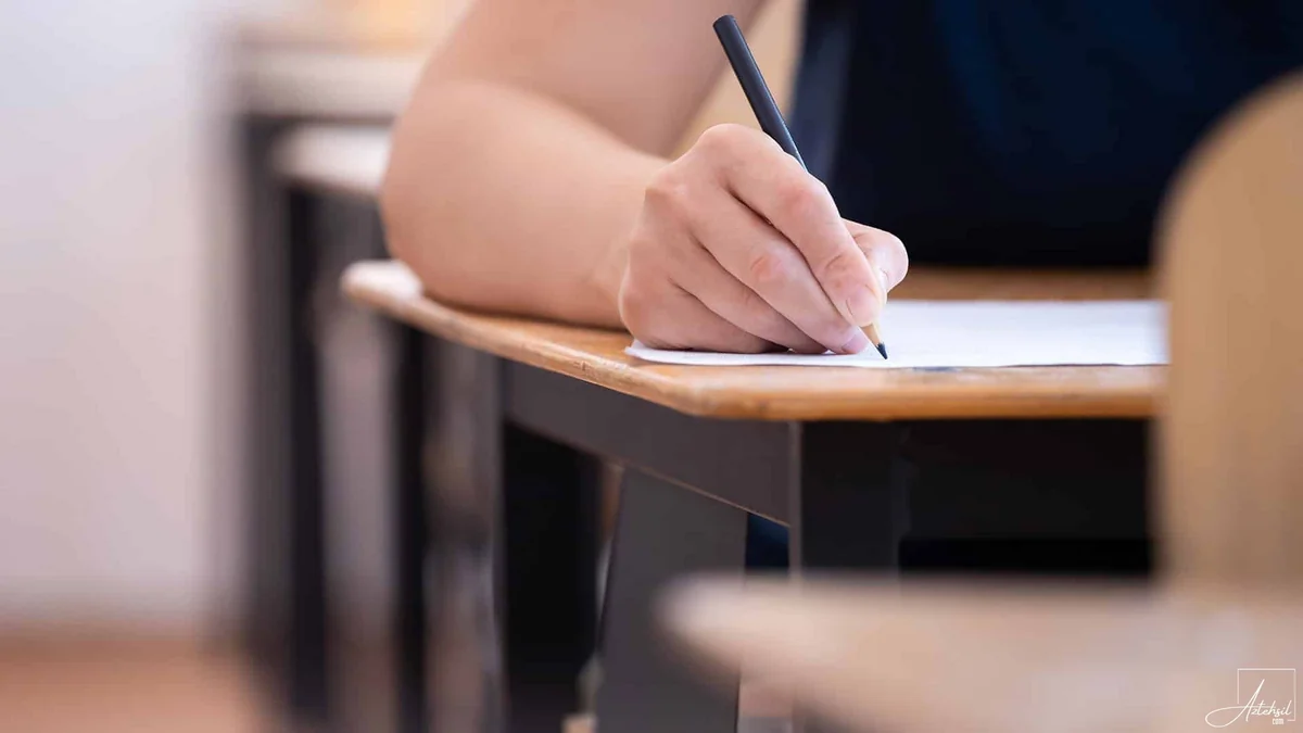 Dövlət qulluğuna qəbul üzrə növbəti test imtahanı keçirilir