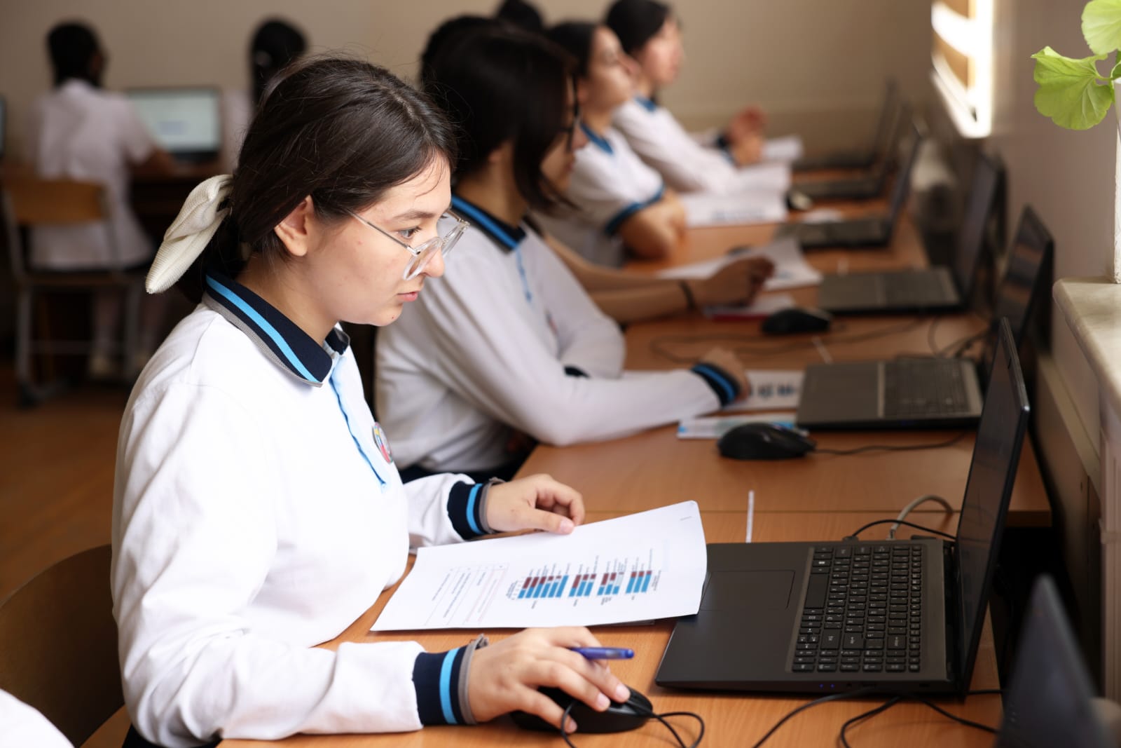 "Rəqəmsal Bacarıqlar" təmayüllü siniflərə qeydiyyat başladı!