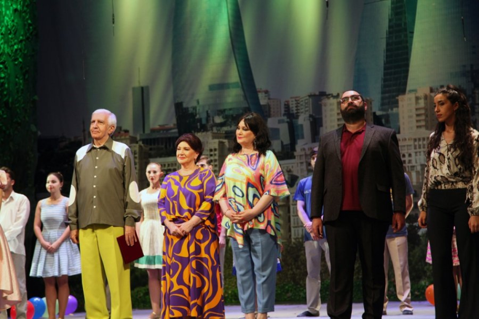 Akademik Musiqili Teatrda Oqtay Rəcəbovun 85 illiyi qeyd olunub