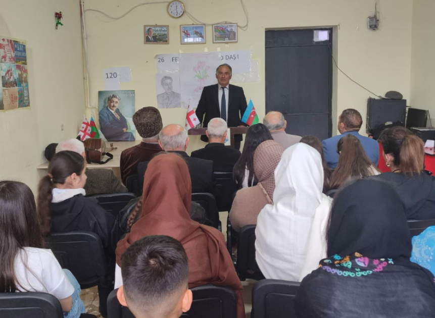 Sadaxlıda Xalq şairi Səməd Vurğunun xatirəsi anılıb