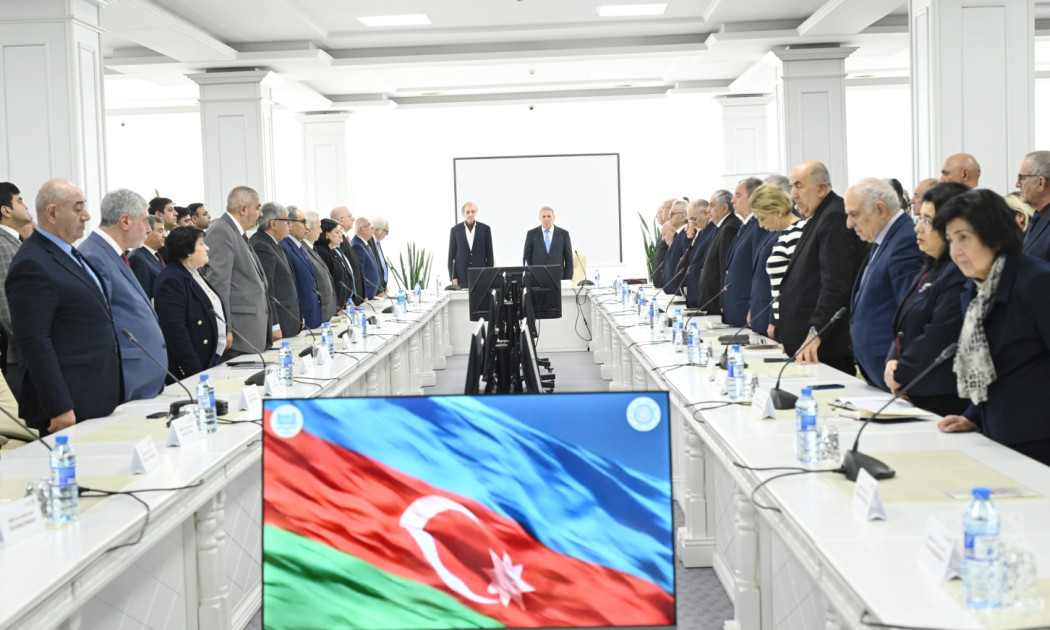 AMEA-da Elm Günü qeyd olunub