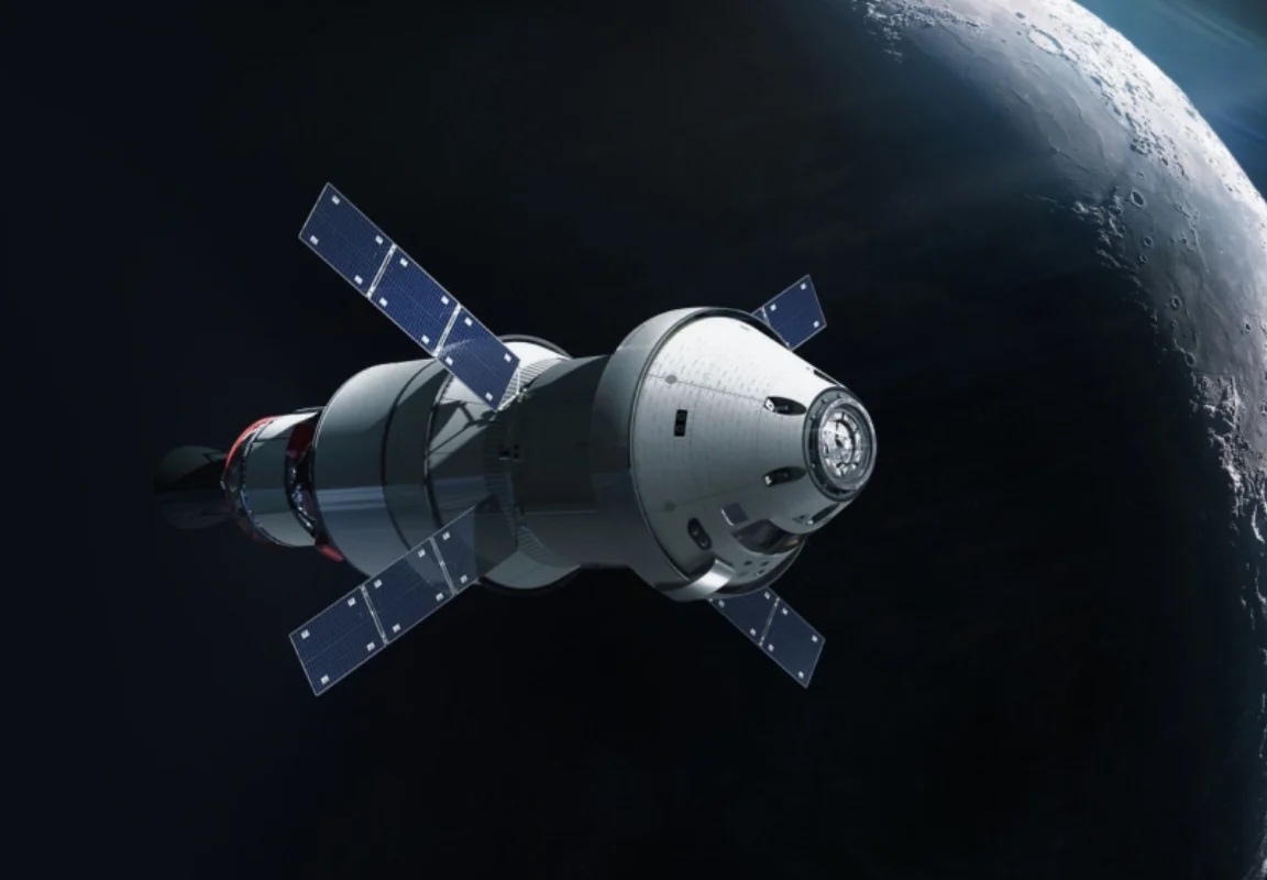 Ayın uzaq tərəfindən çəkilən möhtəşəm görüntü - FOTO