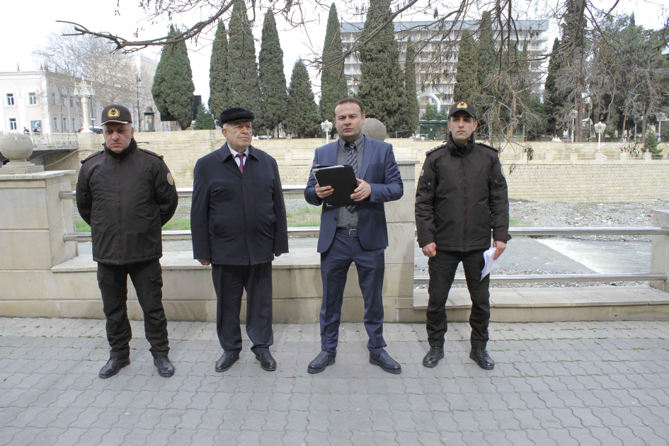 Tələbələr sel risklərinə qarşı operativ hazırlıq barədə maarifləndirilib