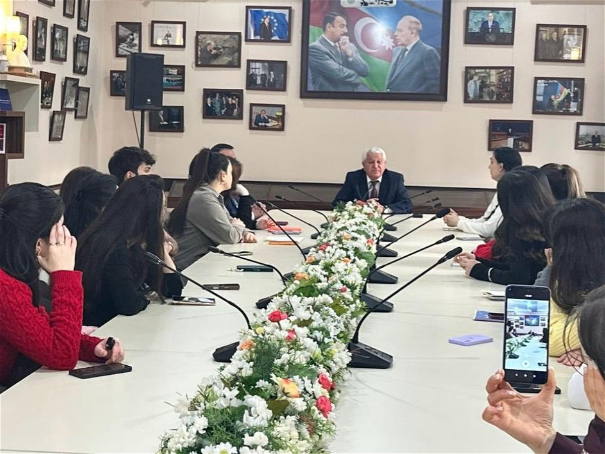 ADU-da akademik Muxtar İmanov tərəfindən ustad dərsi keçirilib