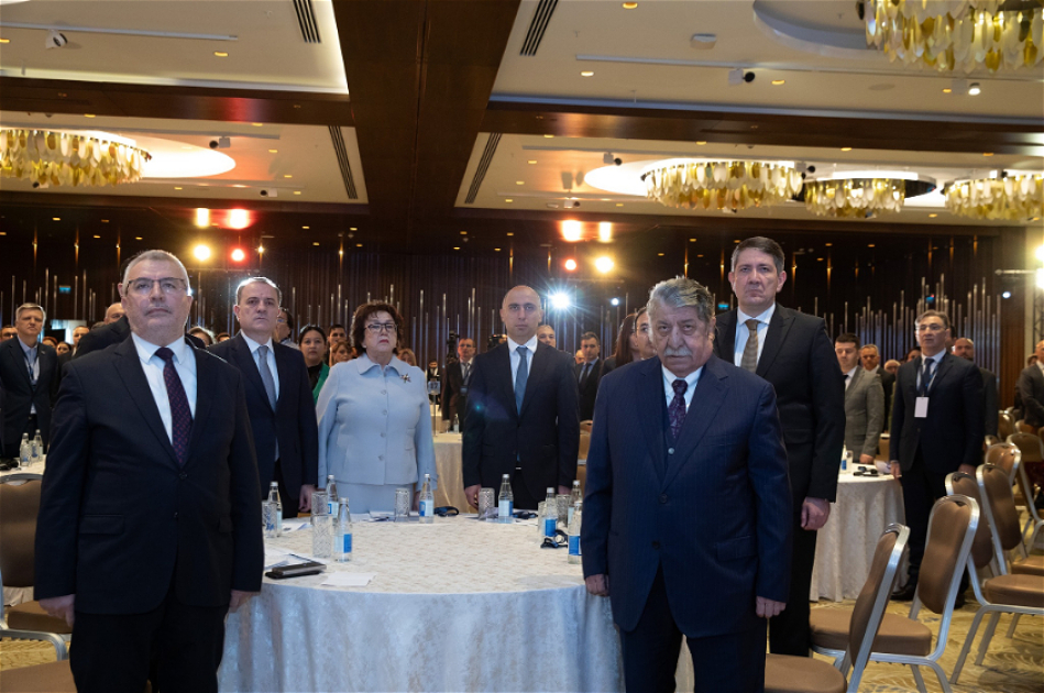 ADU tarixində ilk: beynəlxalq akkreditasiya sertifikatı təqdim olunub