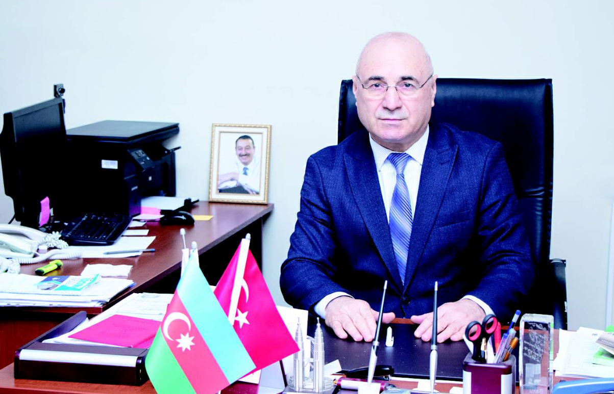 AzMİU-da “İnşaatçılar Həftəsi” başladı