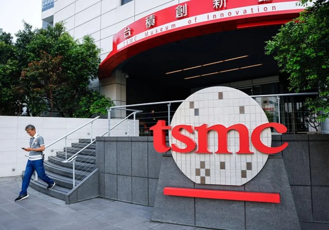 KİV: Qlobal böhrana baxmayaraq süni intellekt çiplərinə tələbat artmaqda davam edir