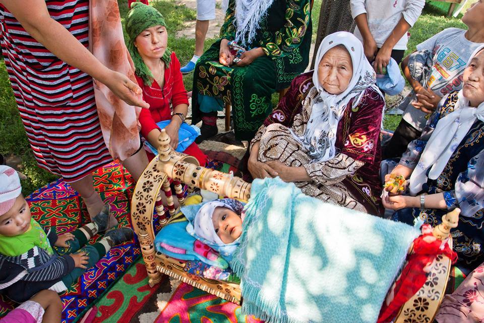 Türk dövlətlərində doğum KƏSKİN AZALIR 