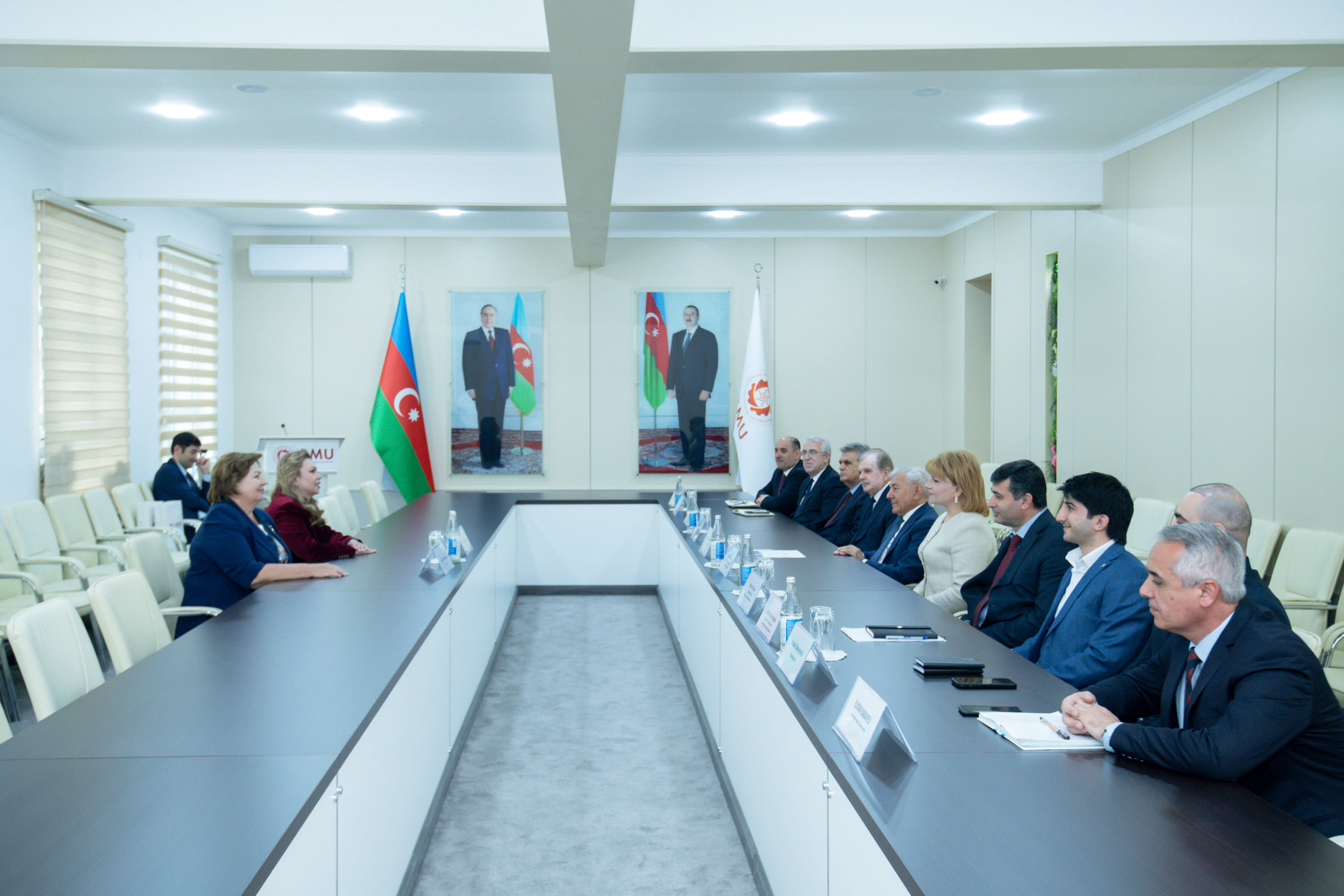 BMU-ya 6 ixtisas üzrə beynəlxalq akkreditasiya sertifikatları təqdim olunub