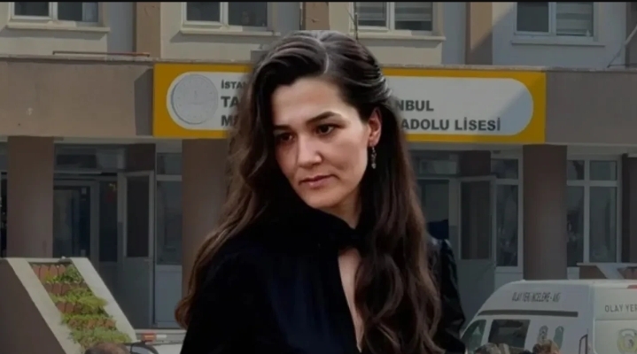 Müəllimini qətlə yetirən şagirdə 126 ilə qədər həbs istənilib 