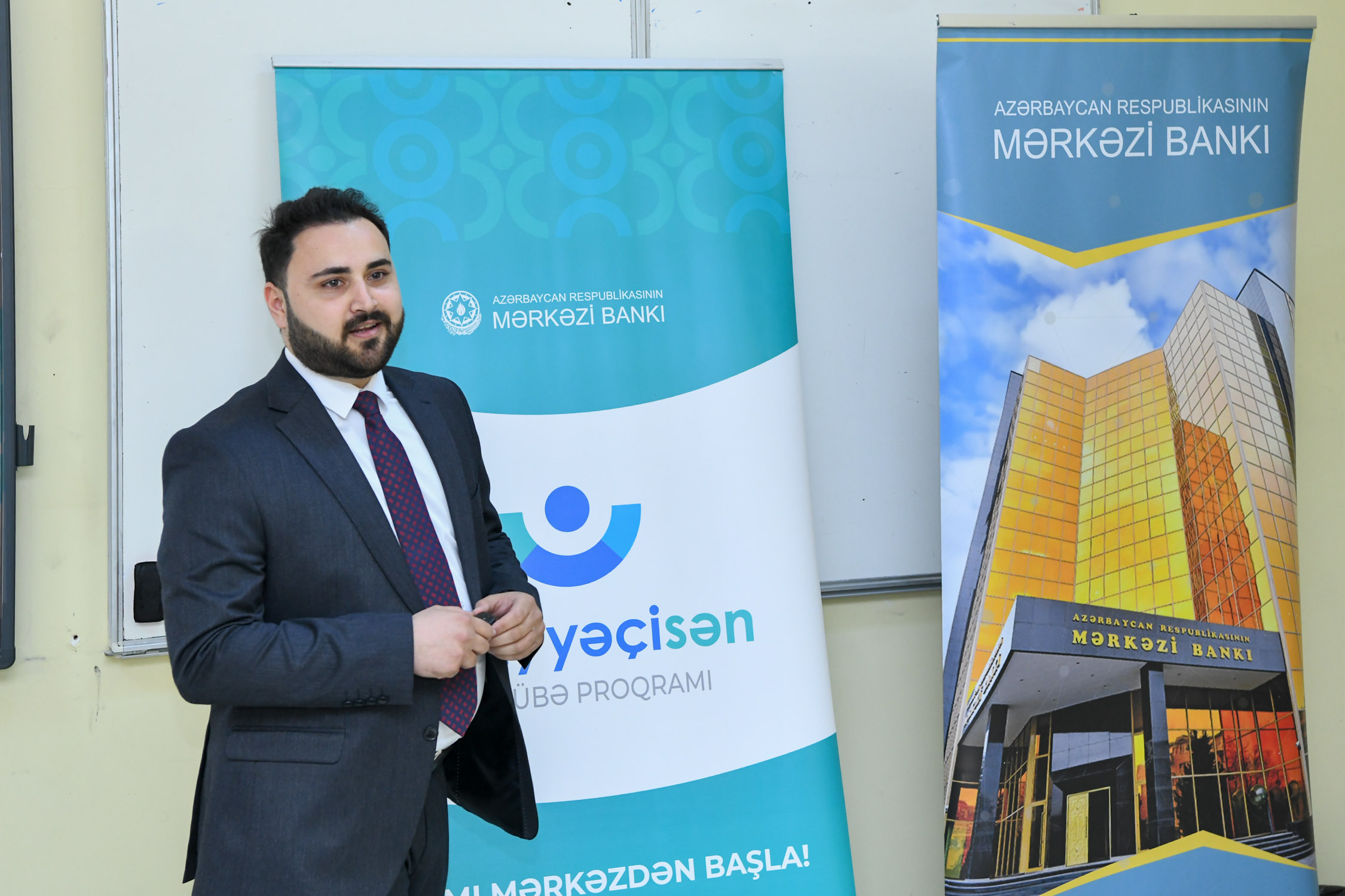 BMU-da “Maliyyəçisən” təcrübə proqramı ilə bağlı infosessiya