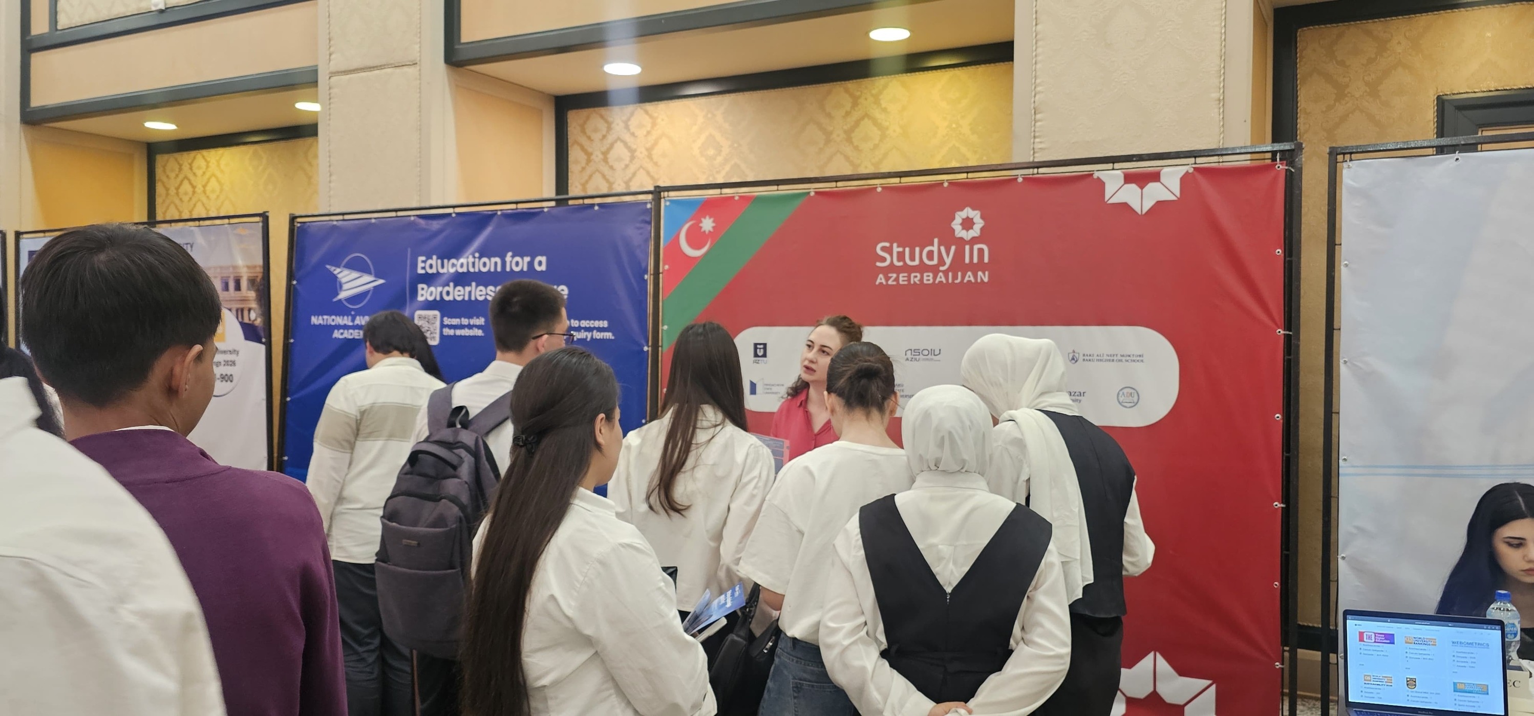 Azərbaycan Özbəkistanda keçirilən təhsil sərgisində təmsil olunur