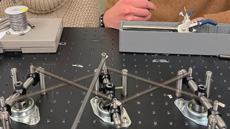 Elektrik enerjisi olmadan işləyən kompüter hazırlandı