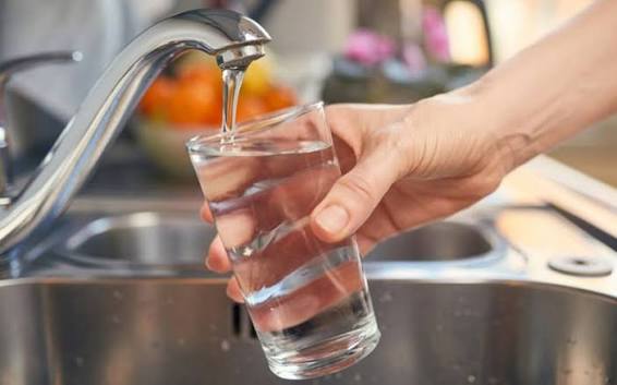 Heç su içməyənlərin orqanizmində nə baş verir?