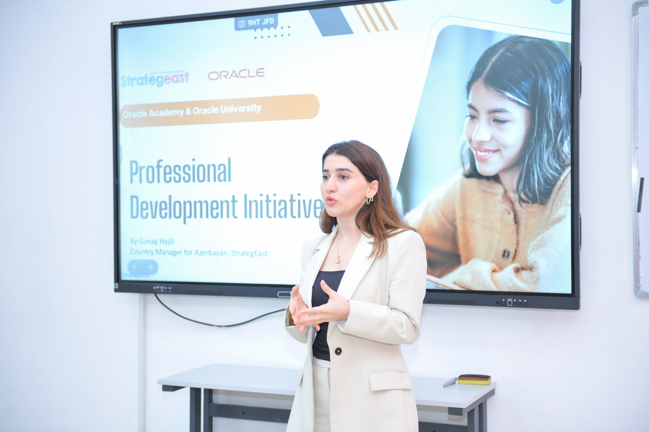 BMU-da Oracle beynəlxalq sertifikasiya imkanlarına dair infosessiya