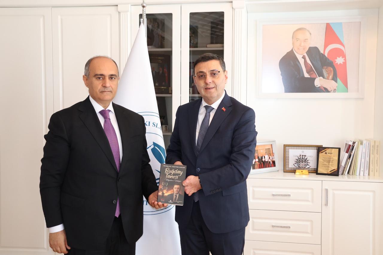 Bakı Slavyan Universitetində inklüzivlik mövzusunda görüş