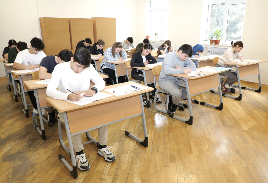 Martın 9-da keçirilmiş buraxılış imtahanının nəticələri açıqlanıb: 3 nəfər maksimal bal toplayıb