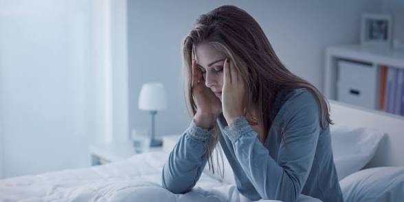 Yuxusuz gecələrə son: məşhur “4-7-8” texnikası necə işləyir?