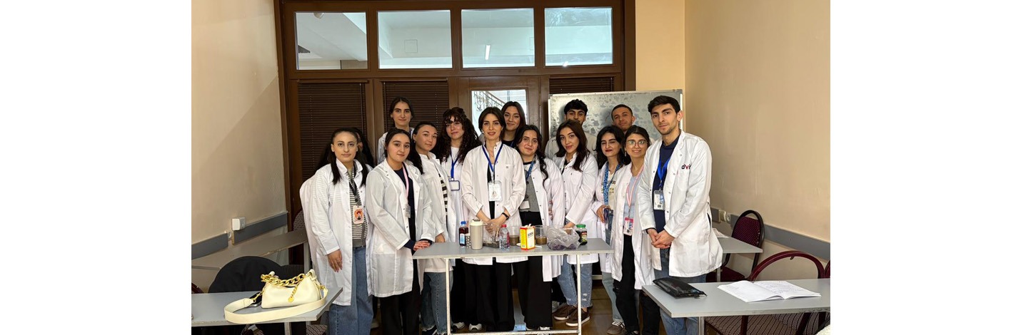 Torpağın pH xüsusiyyətlərinin müqayisəli tədqiqi üzrə praktik təcrübə keçirilib