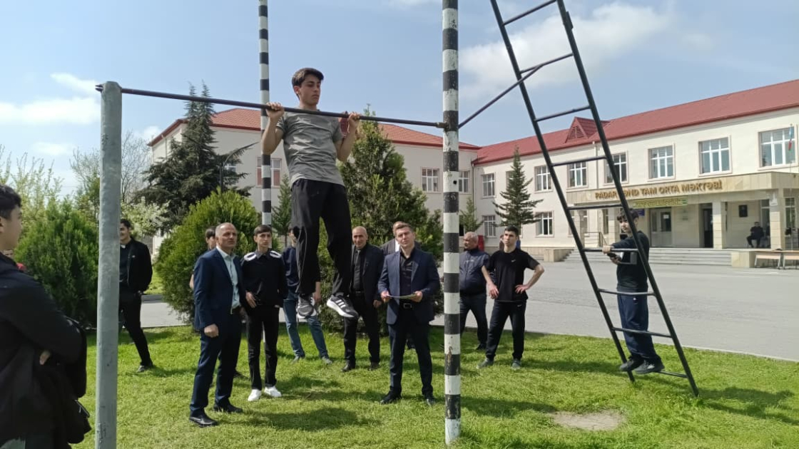 Oğuz məktəbliləri “Şahin” hərbi-idman oyununda güclərini sınayıblar