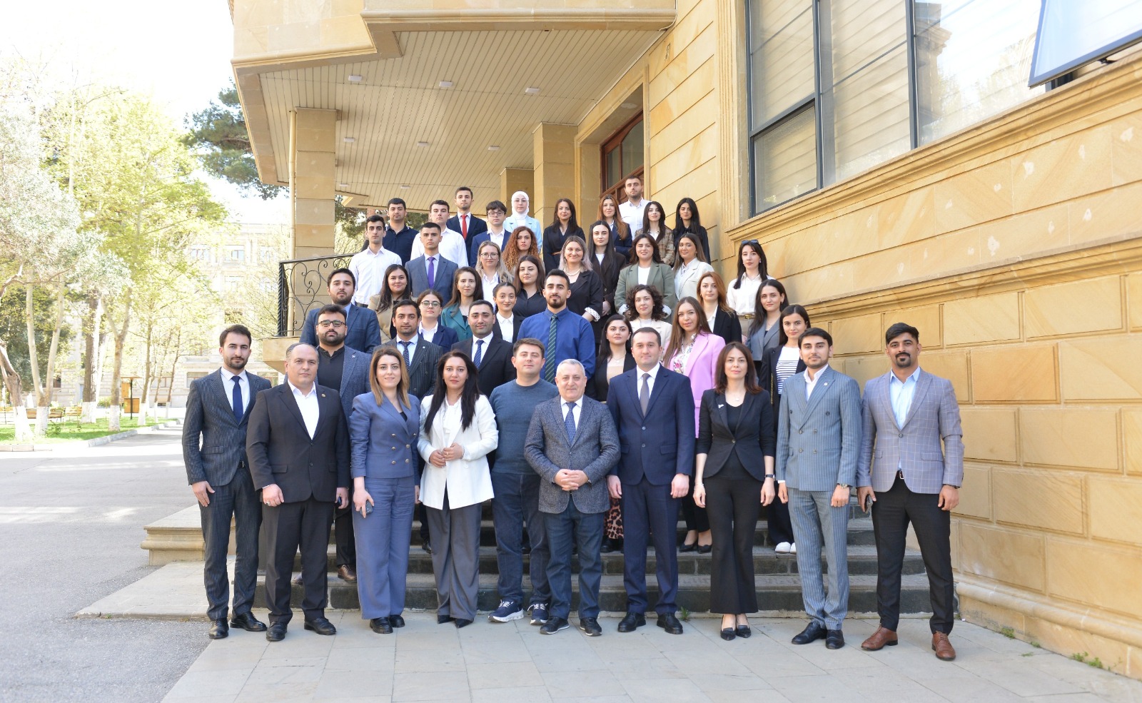 Gənc alimlər üçün “Tədqiqat Məktəbi” layihəsinin açılış tədbiri keçirilib