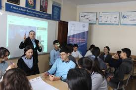 “Rəqəmsal dünyada təhlükəsiz mühit” layihəsi çərçivəsində şagirdlər maarifləndirilib